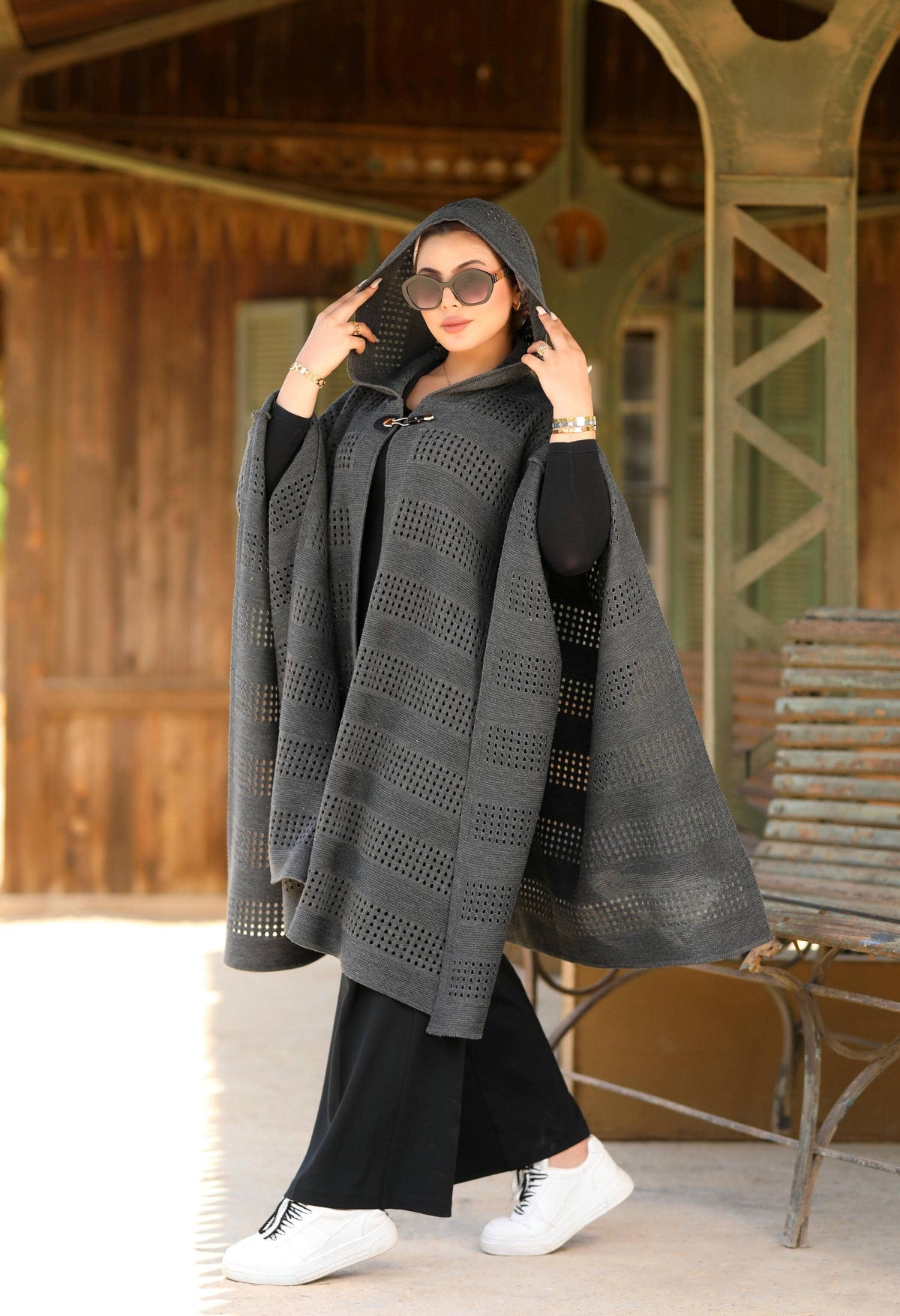 Knitted Openwork Poncho – 50018