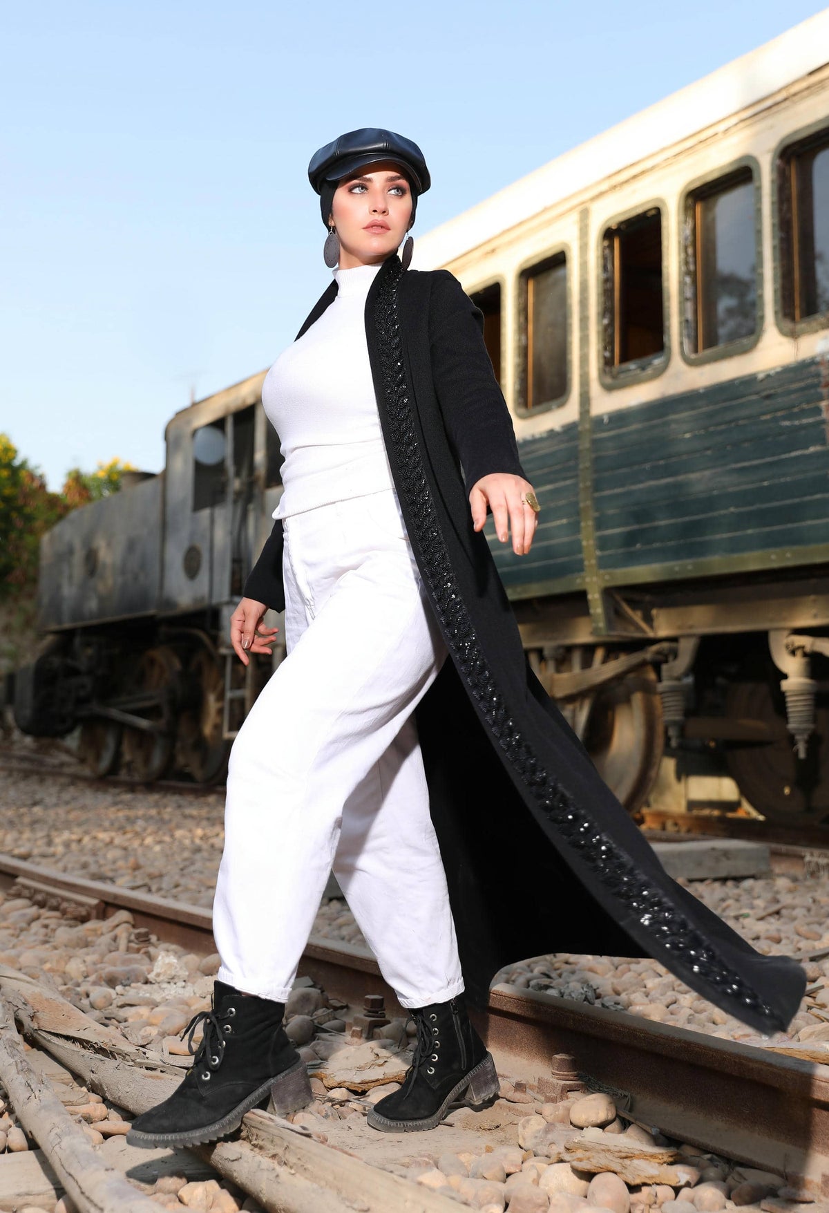 Woolen Cardigan with Accessory Strip –
50031
