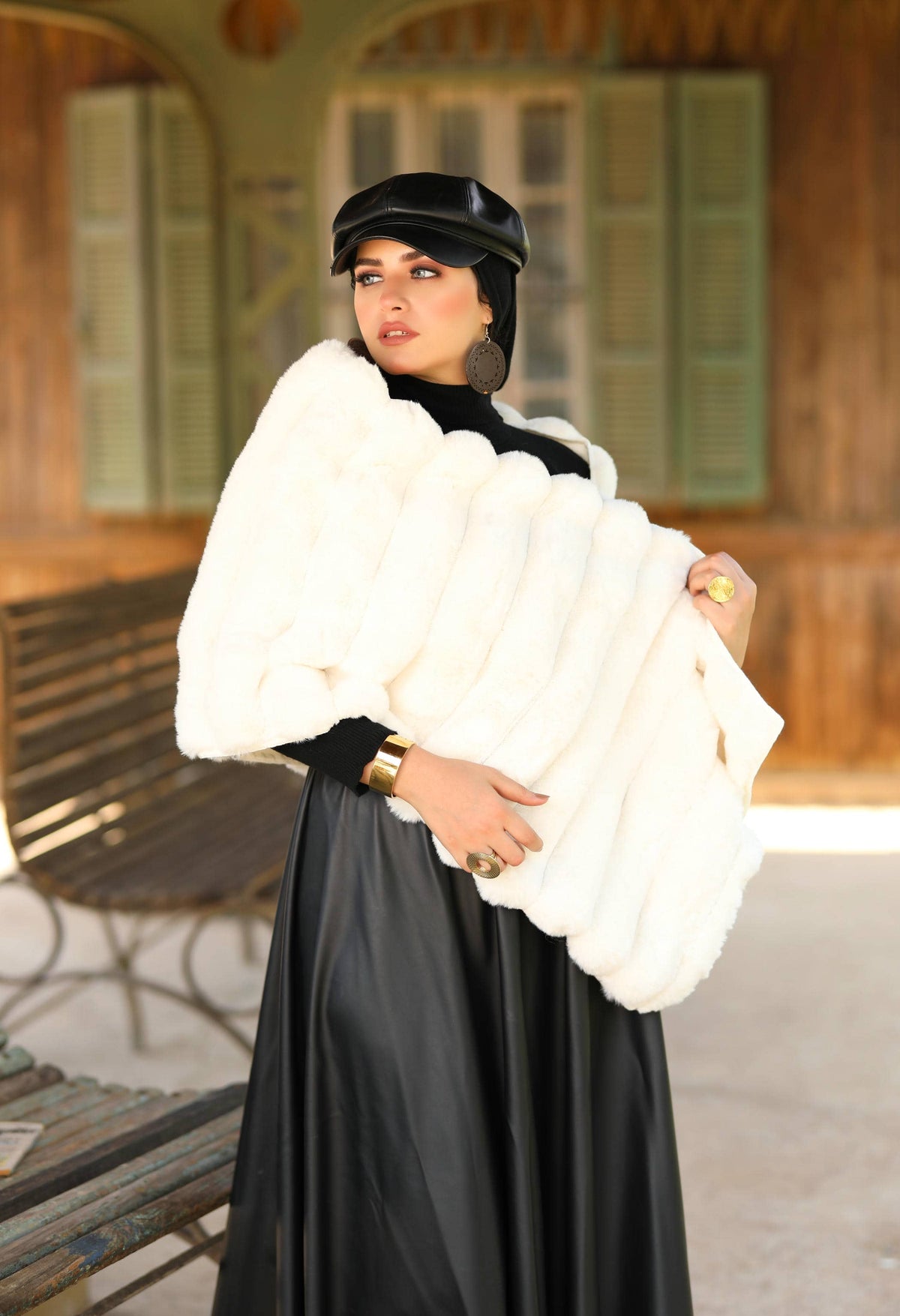 Faux Fur Shawl – 5045