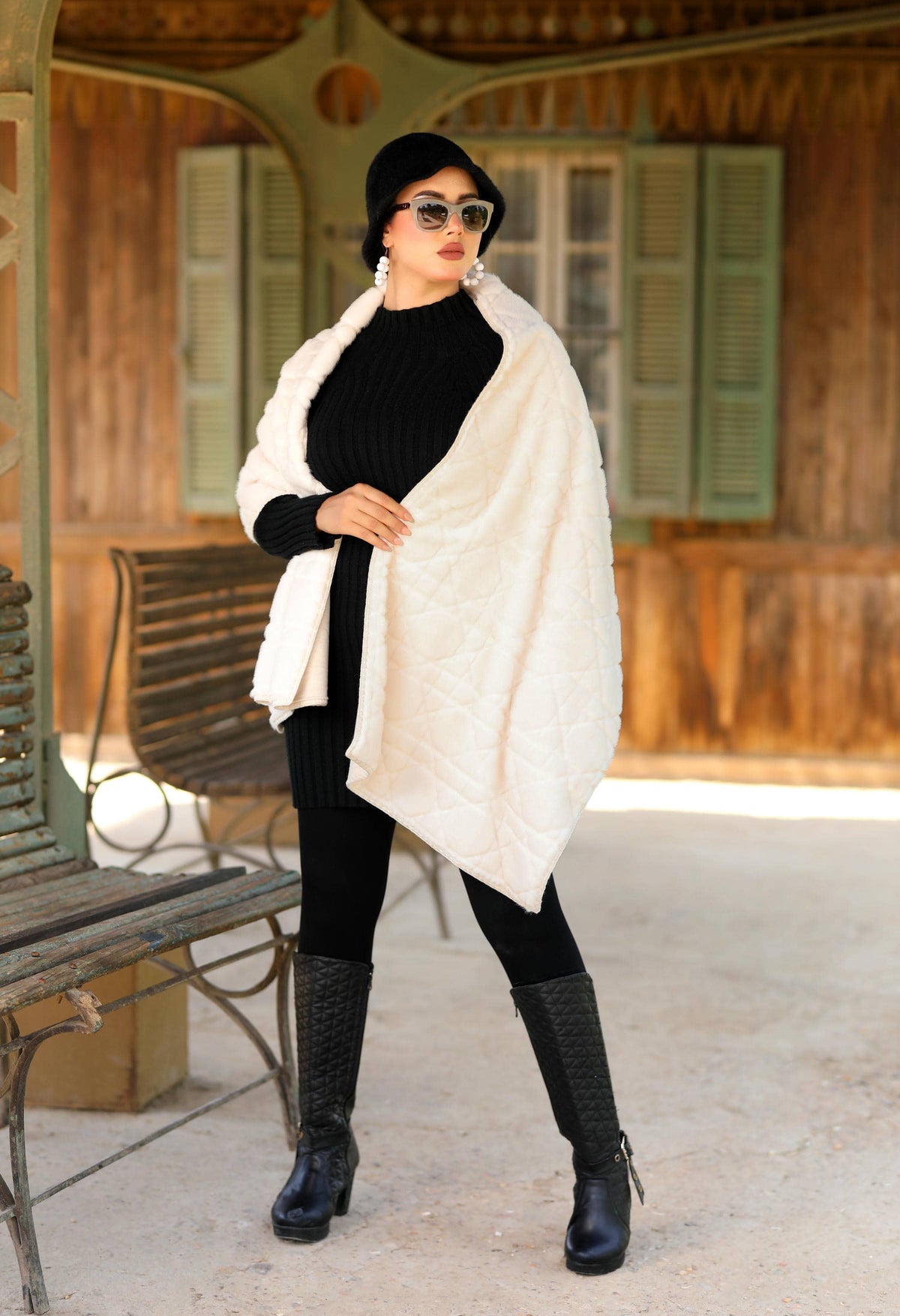Faux Fur Shawl – 5043